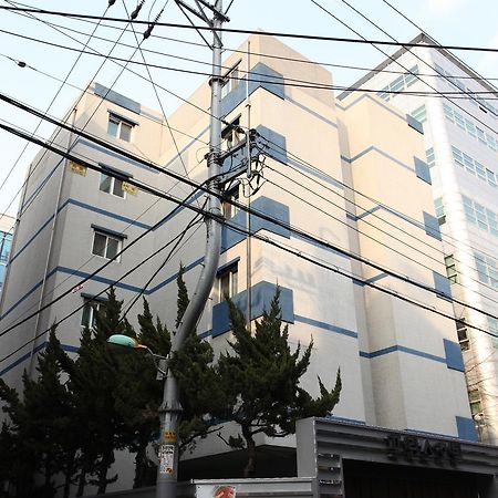 Prince Hotel Сеул Екстериор снимка